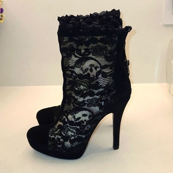 LACE suede short dress Lace boots EUR 37 or US 6.5 - Picture 1 of 10